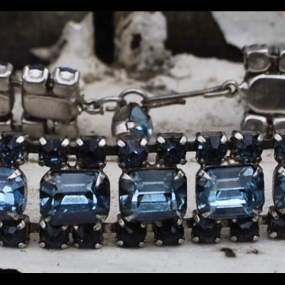 Vintage Jewel Choker - Picture 4 of 5